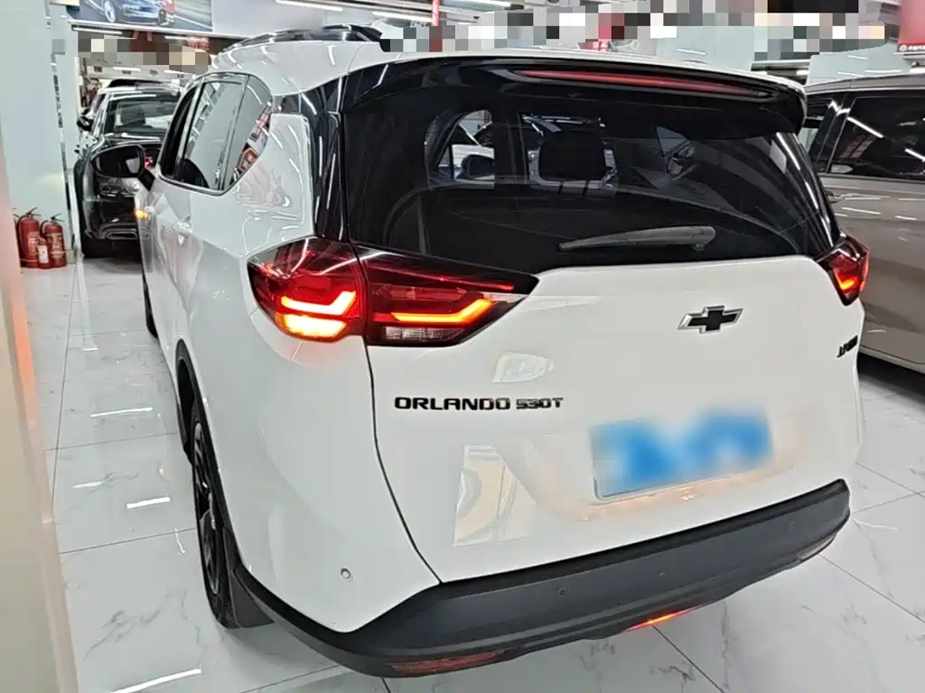 Chevrolet Orlando 2020 — фото 5