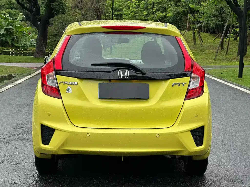 Honda Fit 2015 — фото 8