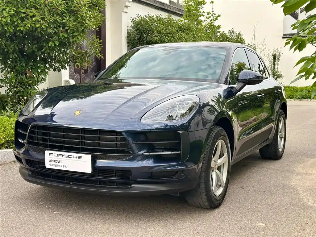 Porsche Macan 2019 — фото 1