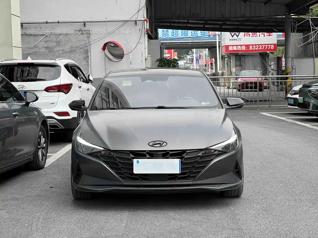 Hyundai Elantra 2022 — фото 2