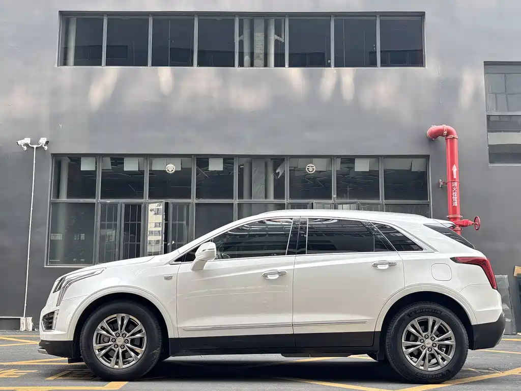 Cadillac XT5 2020 — фото 7