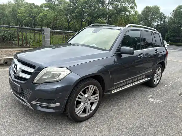 Mercedes-Benz GLK-Class 2012