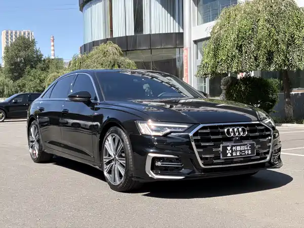Audi A6L 2025