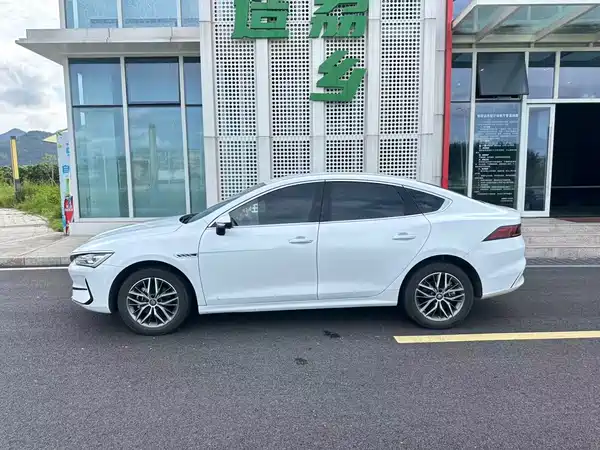 BYD Qin PLUS 2025