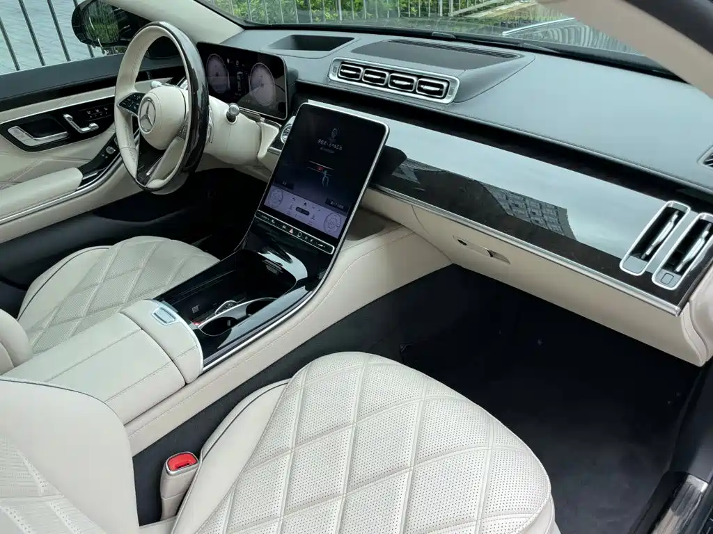 Mercedes-Benz Maybach S-Class 2026 — фото 21