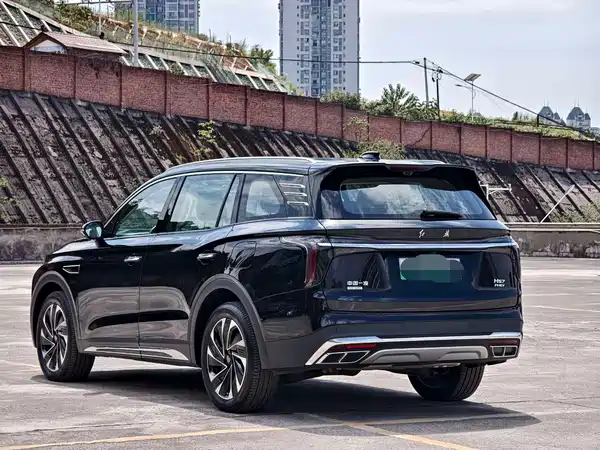 Hongqi HS7 PHEV 2024