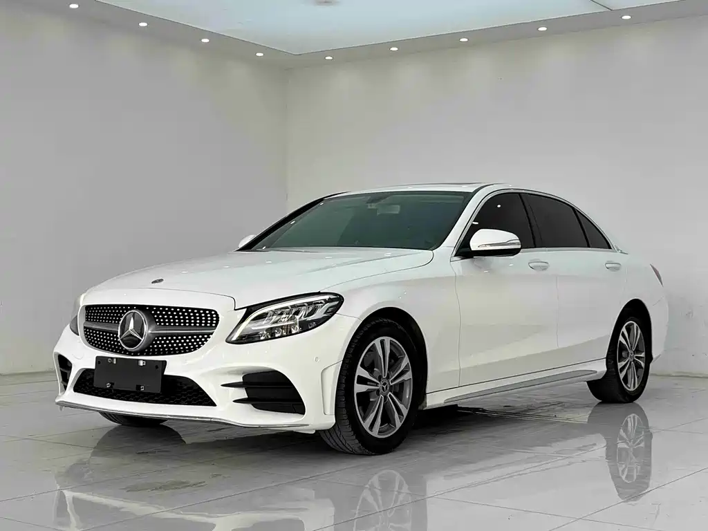 Mercedes-Benz C-Class 2020 — фото 3