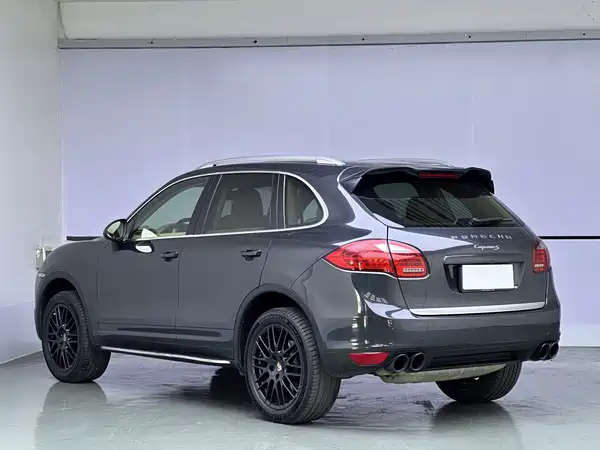 Porsche Cayenne 2013