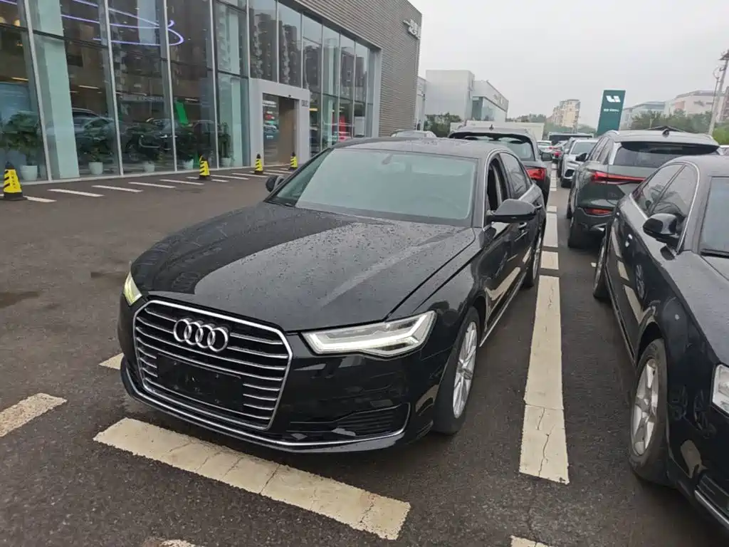 Audi A6L 2018 — фото 1