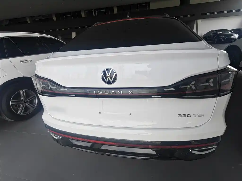 Volkswagen Tiguan X 2023 — фото 9