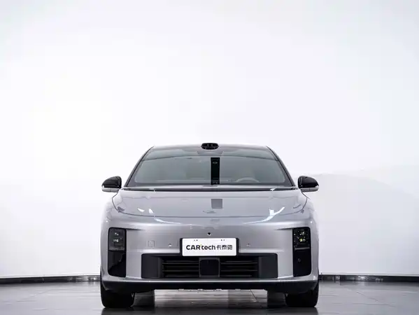 Li Auto i6 2025