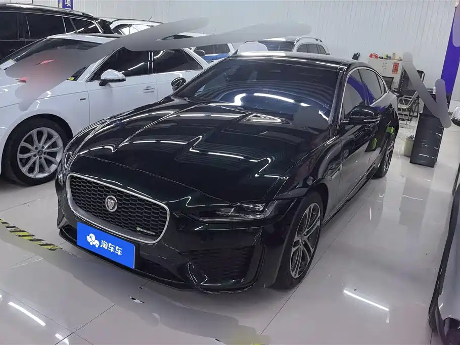 Jaguar XEL 2023 — фото 1