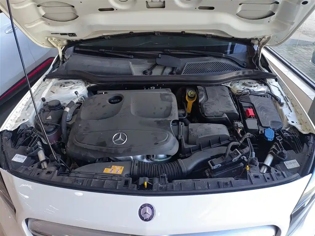 Mercedes-Benz GLA 2017 — фото 17