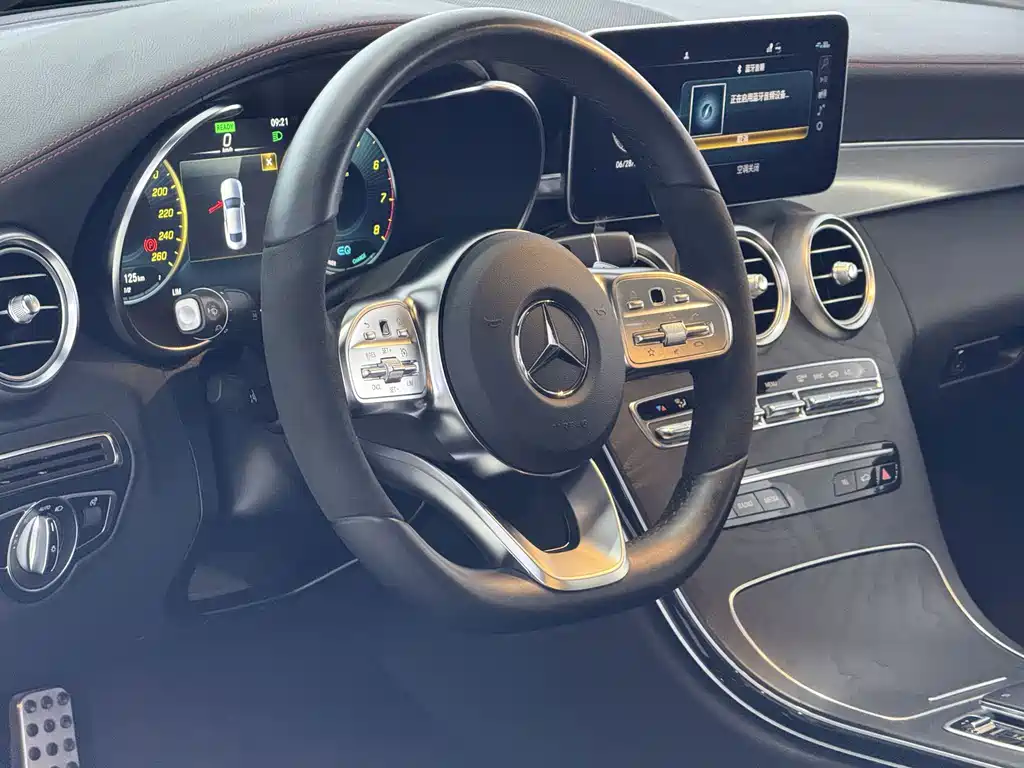 Mercedes-Benz C-Class 2022 — фото 4