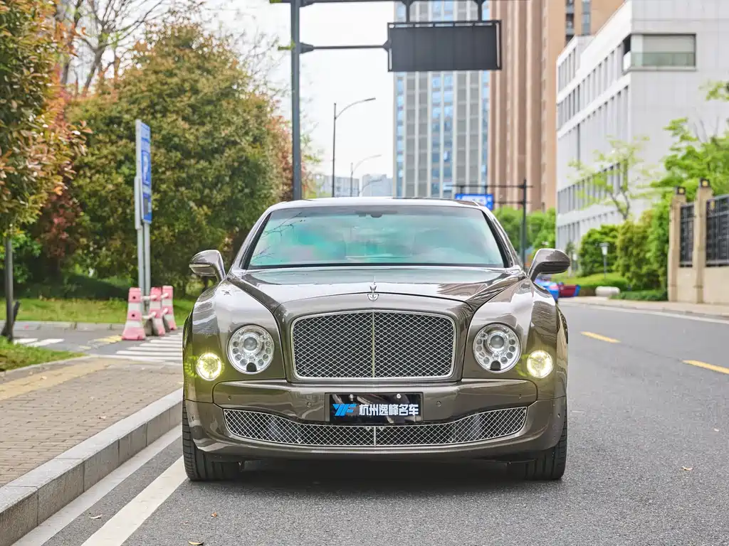 Bentley Mulsanne 2013 — фото 2