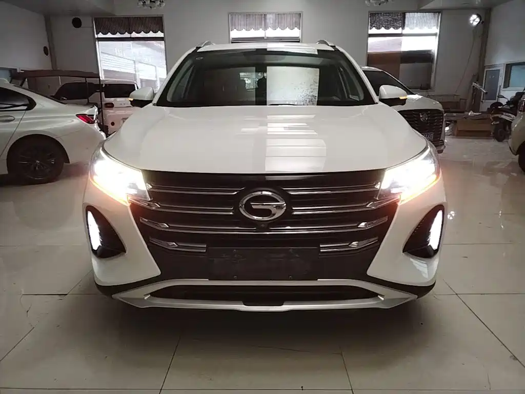 GAC Trumpchi GS4 2020 — фото 3