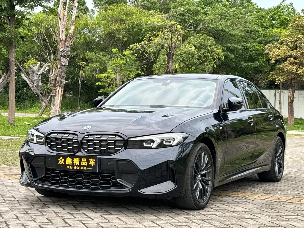 BMW 3 Series 2023 — фото 1