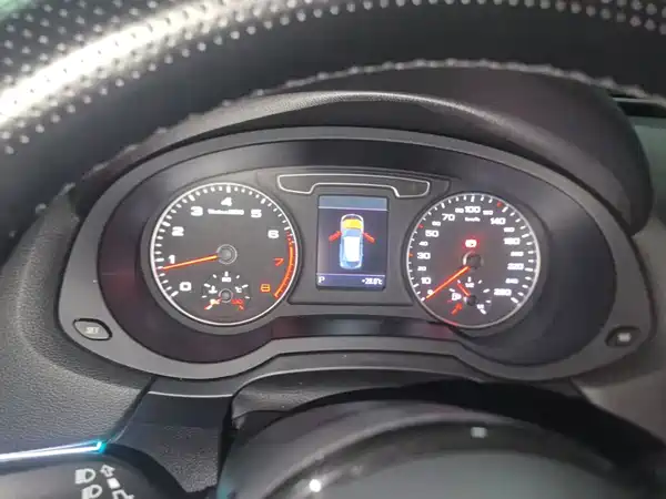 Audi Q3 2015