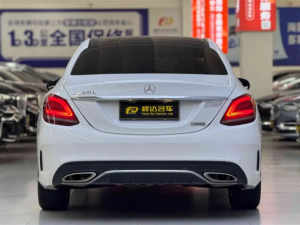 Mercedes-Benz C-Class 2019 — фото 4