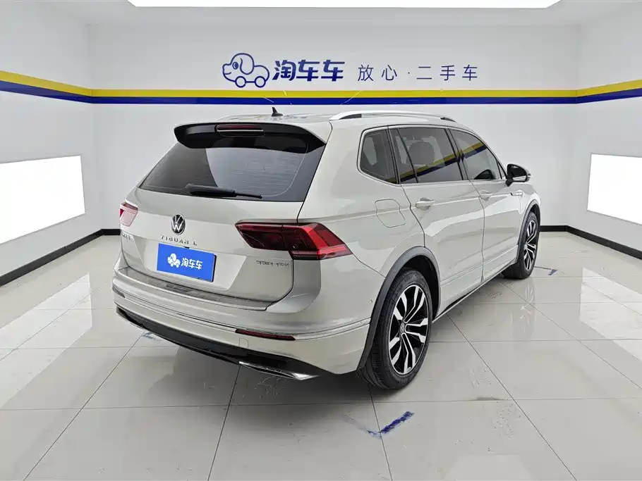 Volkswagen Tiguan L 2021 — фото 3
