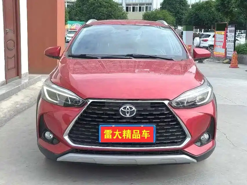 Toyota Yaris L 2021 — фото 2