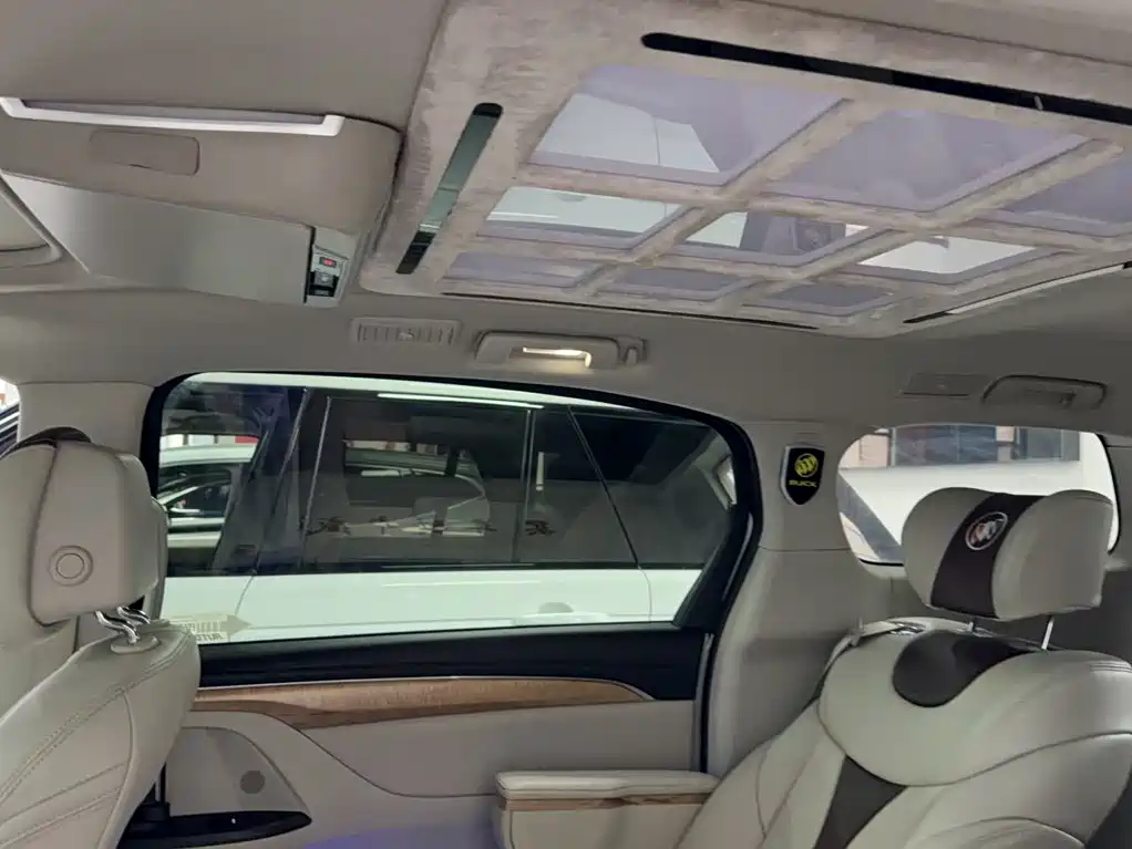 Buick GL8 2019