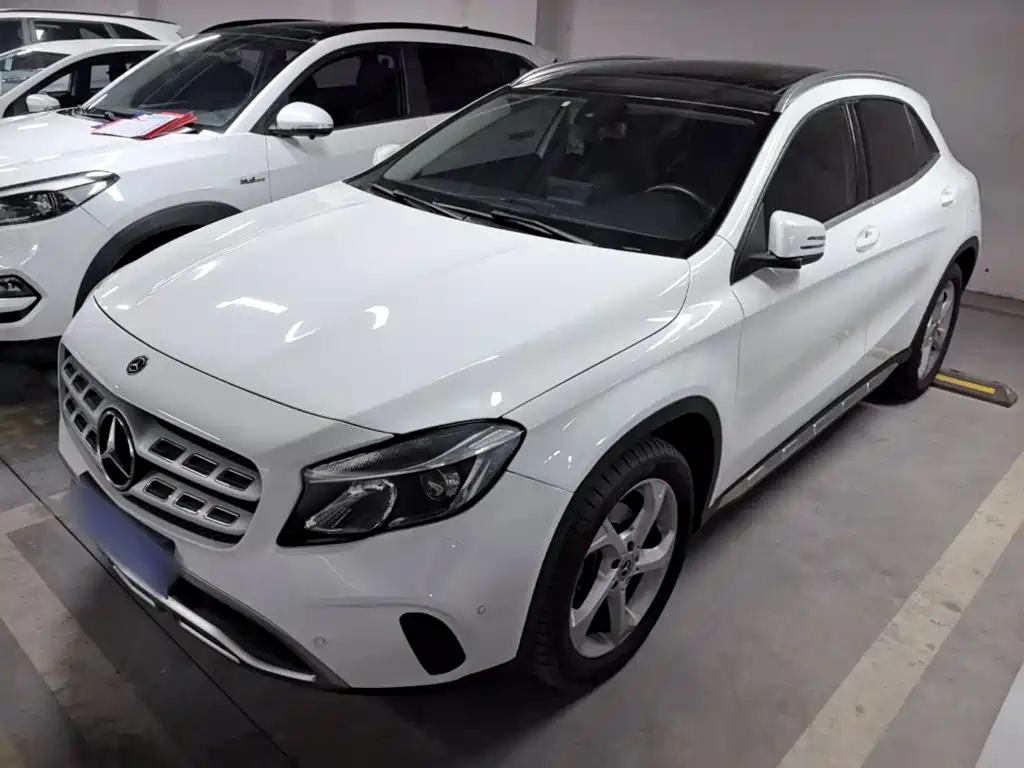 Mercedes-Benz GLA 2018 — фото 1