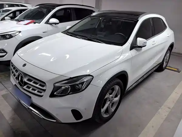 Mercedes-Benz GLA 2018