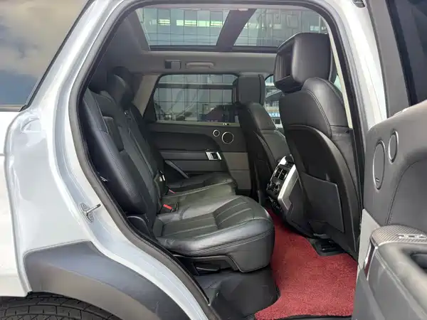Land Rover Range Rover Sport 2018