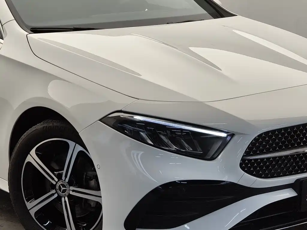 Mercedes-Benz A-Class 2023 — фото 20