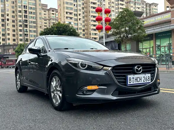 Mazda 3 Axela 2019
