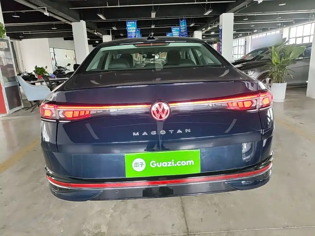 Volkswagen Magotan 2024