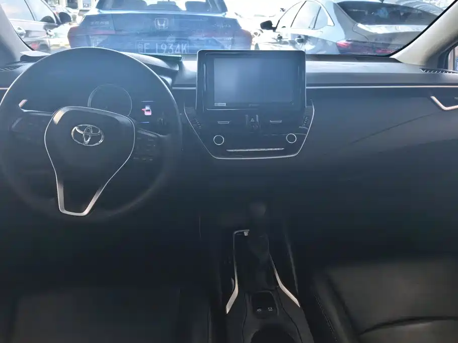 Toyota Corolla 2020 — фото 12