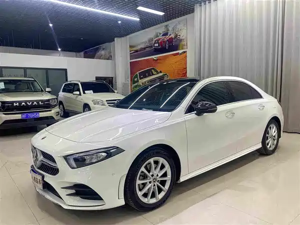 Mercedes-Benz A-Class 2021