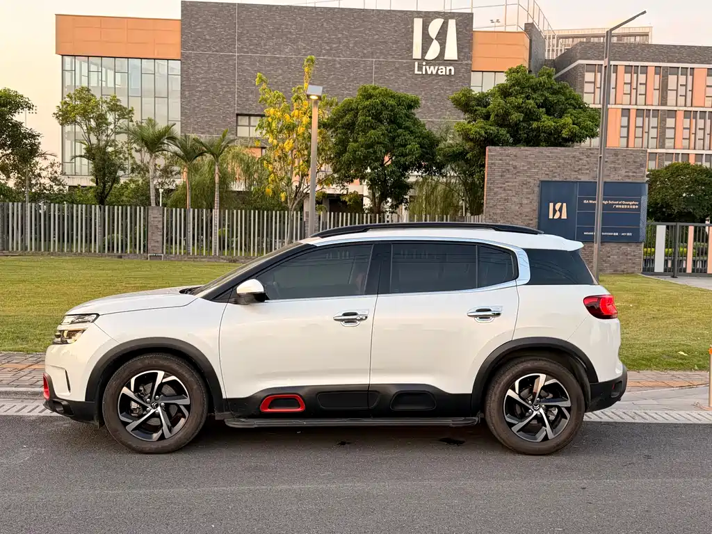Citroen C5 AIRCROSS 2018 — фото 3