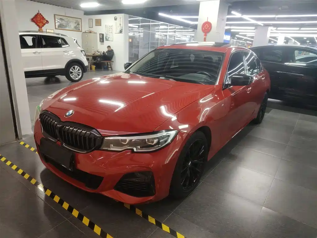 BMW 3 Series 2019 — фото 1