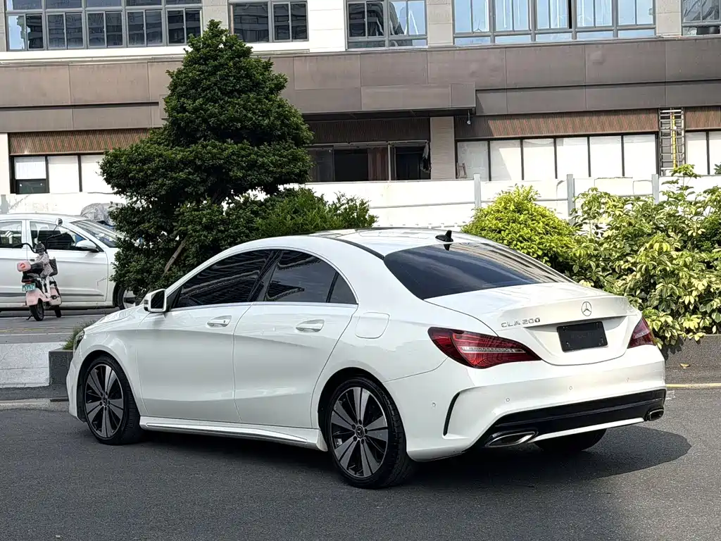 Mercedes-Benz CLA 2017 — фото 8