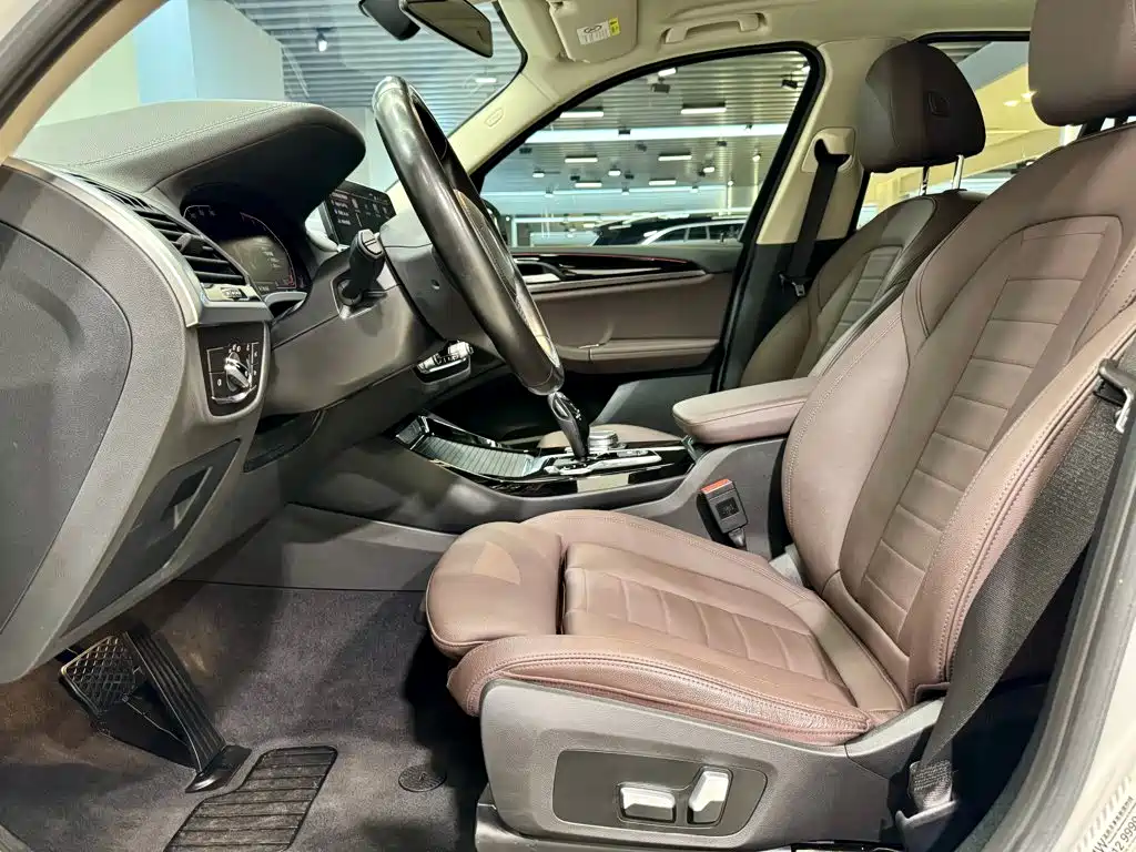BMW X3 2021 — фото 18