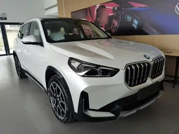 BMW X1 2025