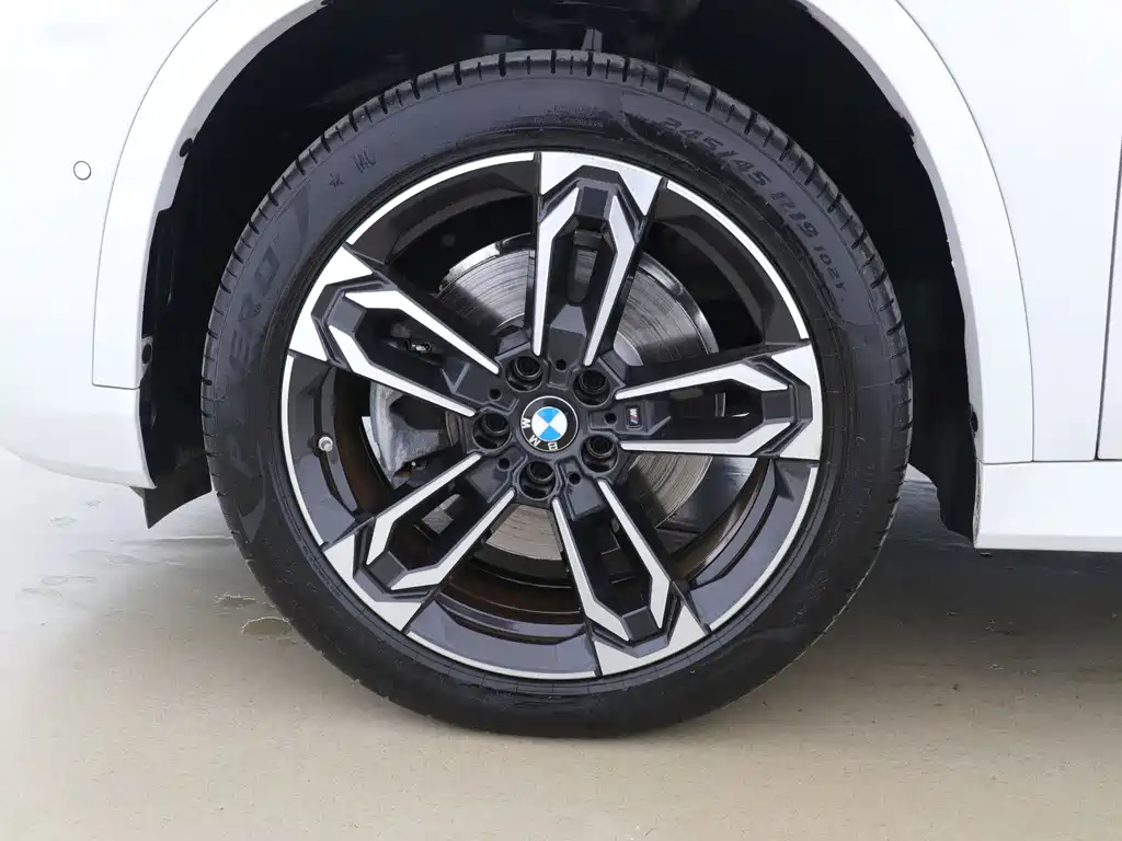 BMW X1 2024 — фото 9