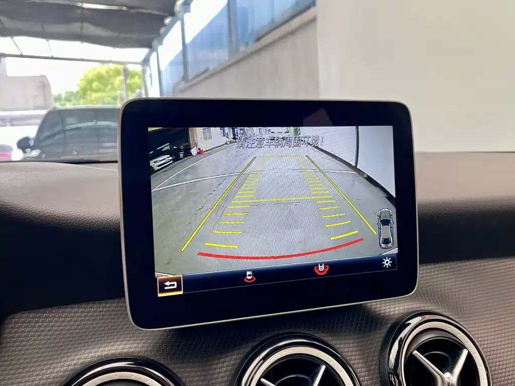 Mercedes-Benz GLA 2019 — фото 10