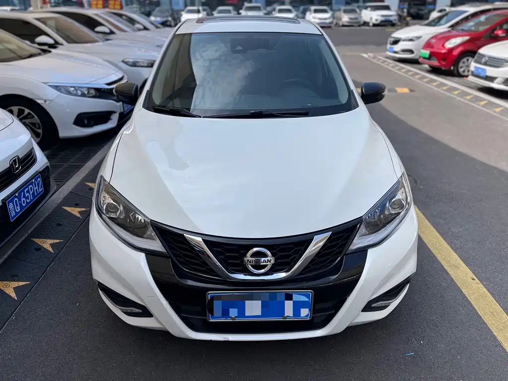 Nissan Tiida 2023