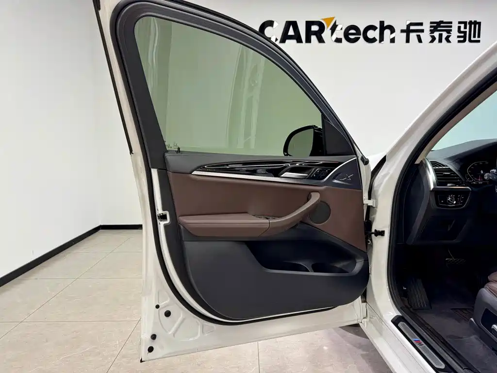 BMW X3 2021 — фото 17