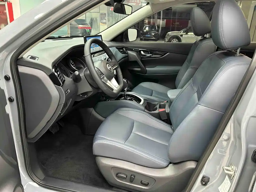 Nissan X-Trail 2025 — фото 12