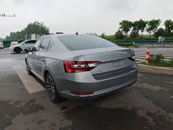 Skoda Superb 2019