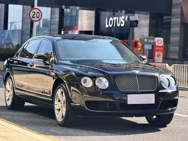 Bentley Flying Spur 2005