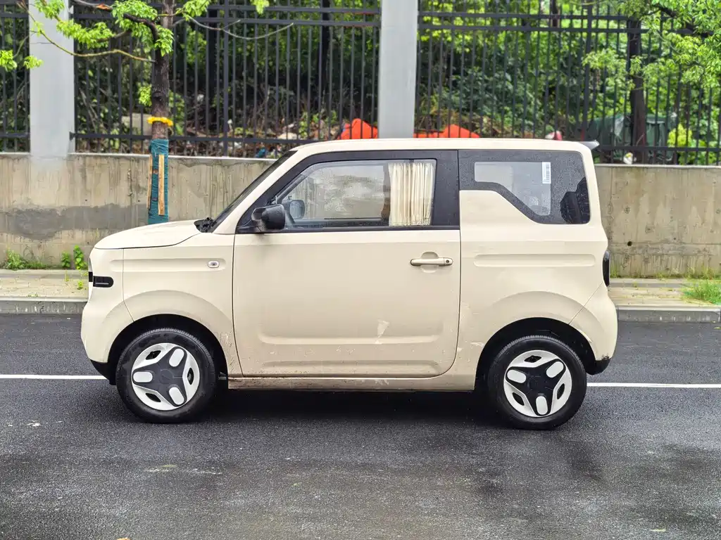 Geely Galaxy Panda 2025 — фото 4