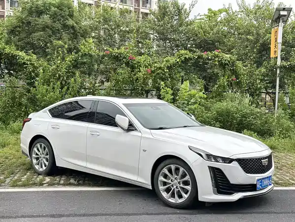 Cadillac CT5 2023