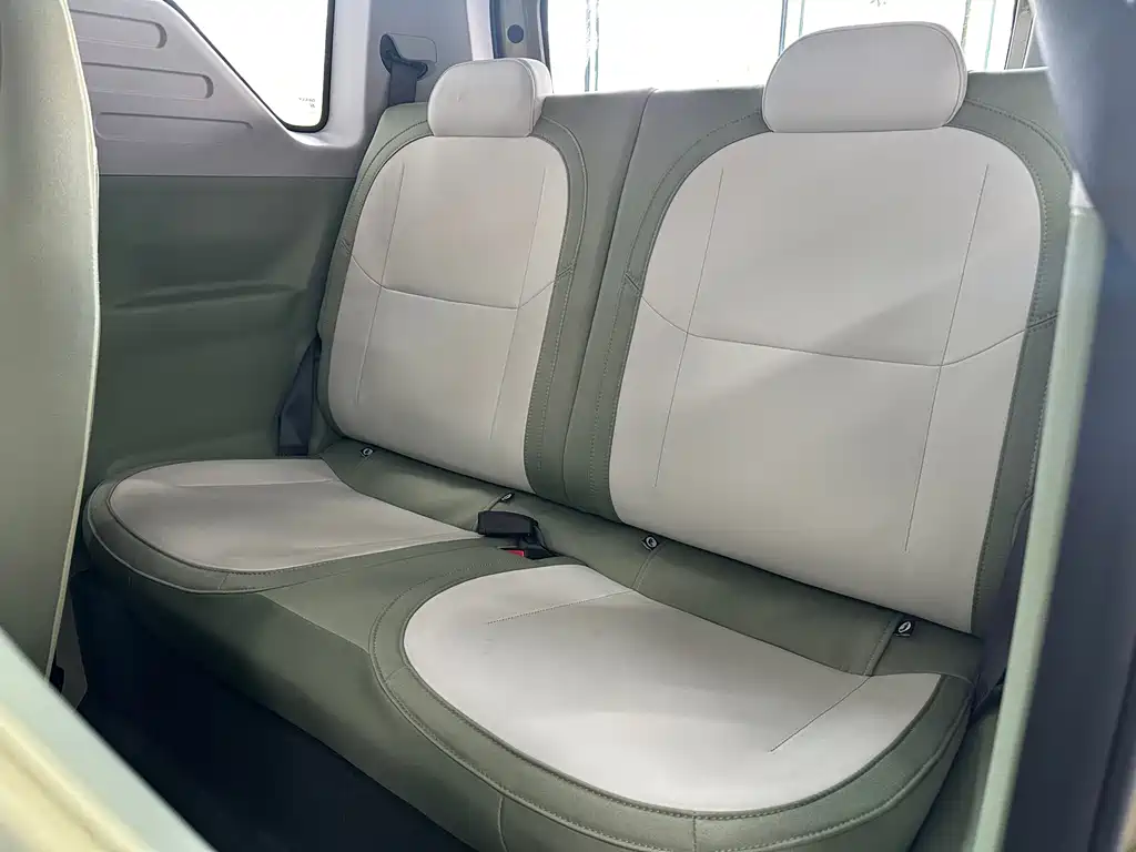 Geely Galaxy Panda 2025 — фото 16