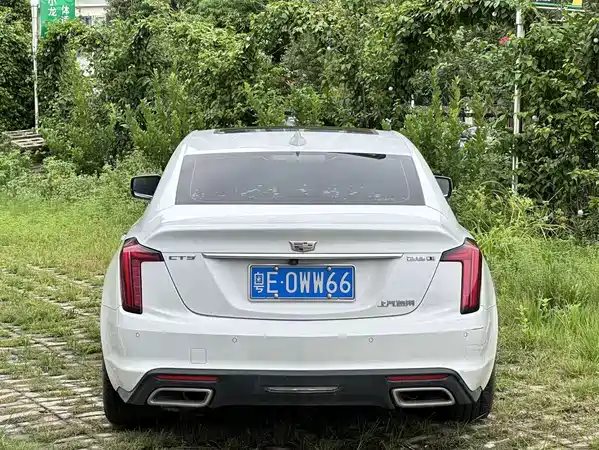Cadillac CT5 2023